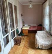 Apartment for sale, Old building, Gldani