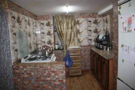 House For Sale, Balakhvani