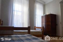 Apartment for sale, Old building, Mtatsminda