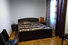 Продается квартира, 5 Kомнатная, Старое здание, Тбилиси, Варкетили