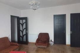 Продается квартира, 5 Kомнатная, Старое здание, Тбилиси, Варкетили