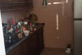 Продается квартира, 5 Kомнатная, Старое здание, Кутаиси