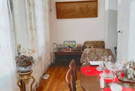 Apartment for sale, Old building