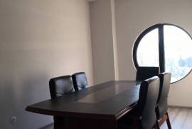 For Rent, Office, Isani