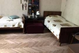 For Rent, 2 Room, Old building, Tbilisi, vake