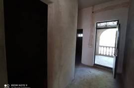 House For Sale, Gori