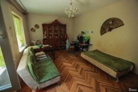 House For Sale, Samgori