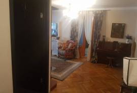 Apartment for sale, 5 Room, Old building, Tbilisi, saburtalo