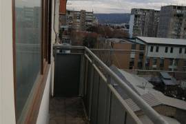 იყიდება ბინა, 3 ოთახიანი, ძველი აშენებული, თბილისი, დიდუბე