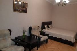 For Rent, 1 Room, Old building, Tbilisi, saburtalo