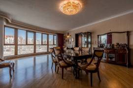Продается квартира, 4 Kомнатная, Новостройка, Тбилиси, Мтацминда