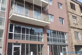 For Sale , Universal commercial space, Vera
