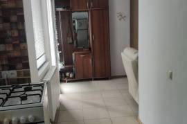 Apartment for sale, Old building, Mukhiani