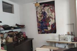 Продается квартира, 3 Kомнатная, Старое здание, Тбилиси, Мухиани