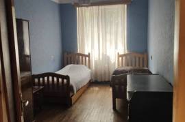 Apartment for sale, Old building, Mukhiani