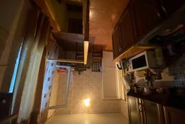 Apartment for sale, 3 Room, Old building, Tbilisi, Samgori