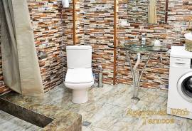 For Rent, 6 Room, Old building, Tbilisi, Krtsanisi