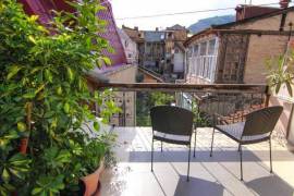 For Rent, 6 Room, Old building, Tbilisi, Krtsanisi
