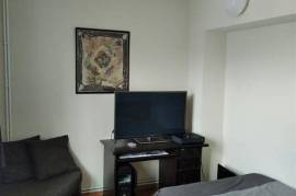 Apartment for sale, 3 Room, Old building, Tbilisi, vake