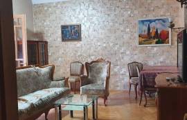 Apartment for sale, 5 Room, Old building, Tbilisi, saburtalo