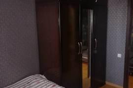 ქირავდება ბინა, 3 ოთახიანი, ძველი აშენებული, ფოთი