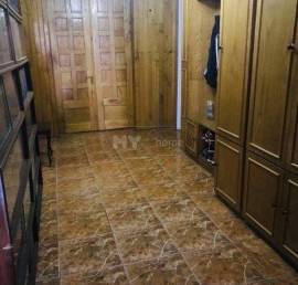 Продается квартира, 4 Kомнатная, Старое здание, Тбилиси, Дидубе