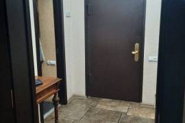 Продается квартира, 5 Kомнатная, Старое здание, Тбилиси, Дидубе