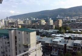 იყიდება ბინა, 3 ოთახიანი, ძველი აშენებული, თბილისი, ნუცუბიძის ფერდობი