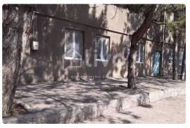 For Sale , Universal commercial space, Lilo
