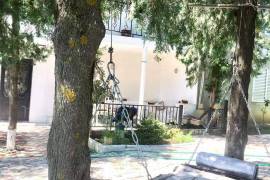 იყიდება სახლი, 9 ოთახიანი, თბილისი, თბილისის ზღვა