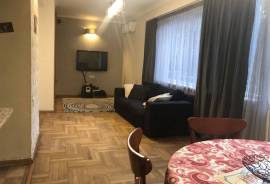 For Rent, 2 Room, Old building, Tbilisi, saburtalo