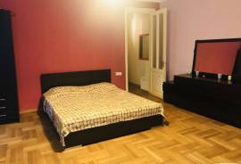 For Rent, 2 Room, Old building, Tbilisi, saburtalo