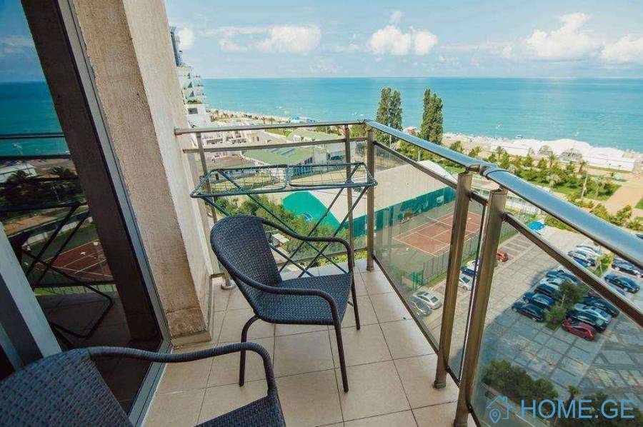 Аренда, 2 Kомнатная, Старое здание, Батуми