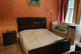 For Rent, 4 Room, Old building, Tbilisi, Krtsanisi