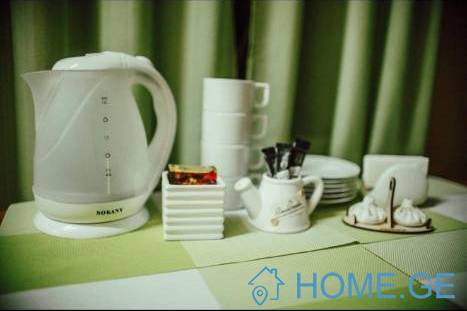 Lease, Hotel, Sololaki