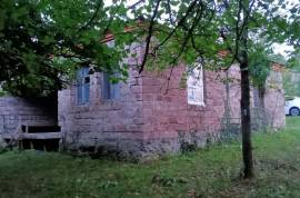 House For Sale, Tskhratsqaro 