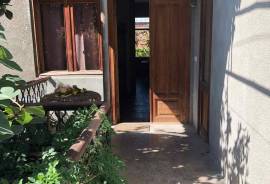 House For Sale, Nadzaladevi