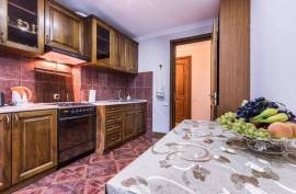 Daily Apartment Rent, Old building, vake