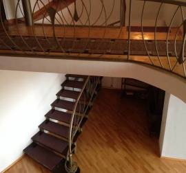 Продается квартира, 6 Kомнатная, Старое здание, Тбилиси, vake