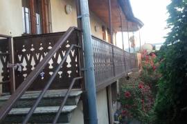 House For Sale, Nadzaladevi