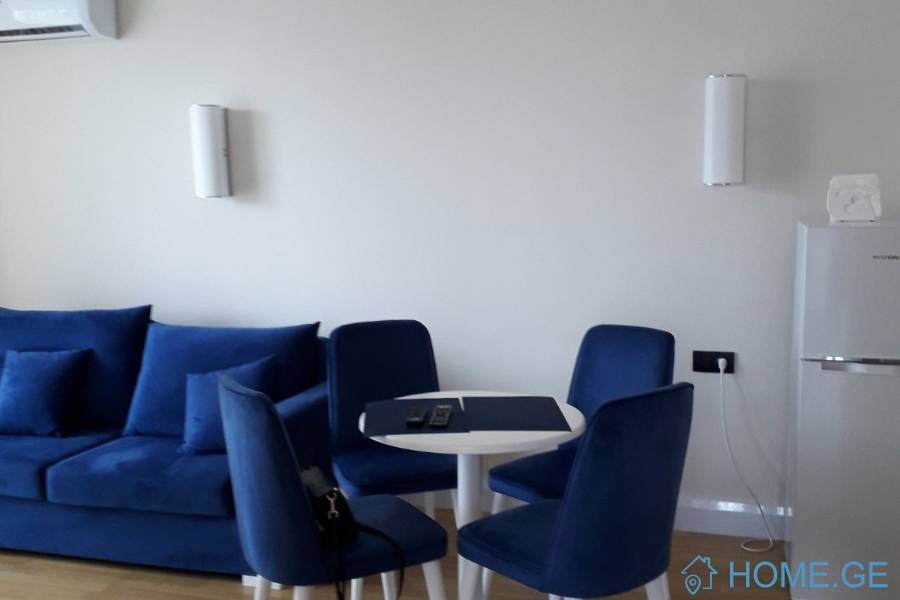 Daily Apartment Rent, 3 Room, New building, Batumi