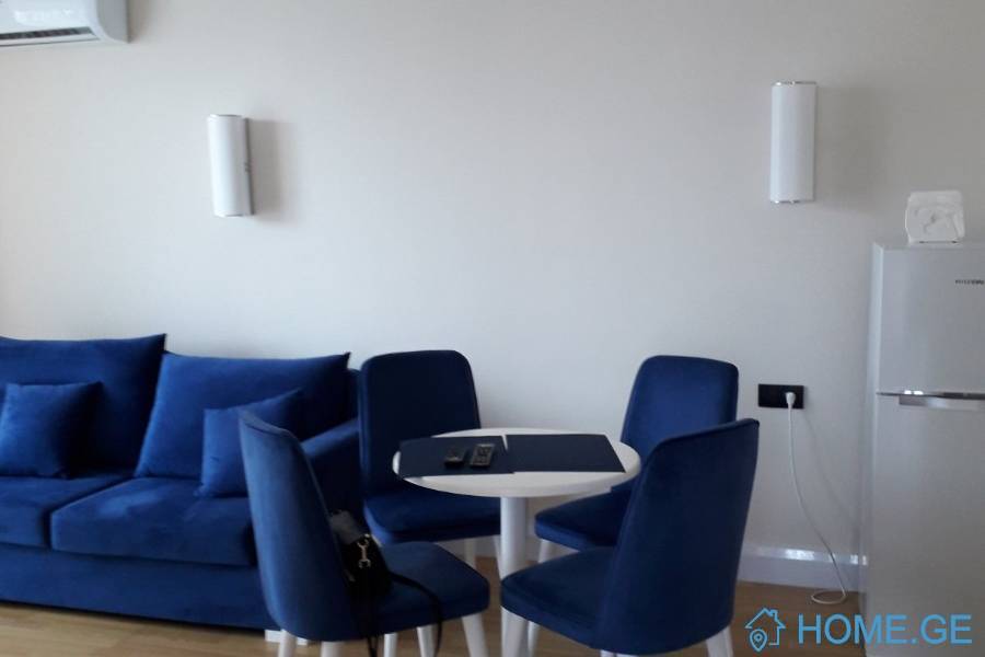 Daily Apartment Rent, 3 Room, New building, Batumi