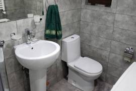 Daily Apartment Rent, Old building, Mtatsminda