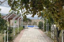 House For Sale, Bitsmendi