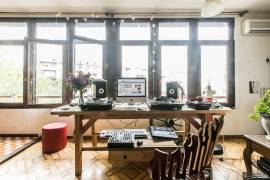 For Rent, 4 Room, Old building, Tbilisi, vake