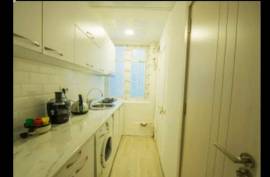 Apartment for sale, 3 Room, Old building, Tbilisi, Sololaki