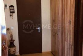 Apartment for sale, Old building, Isani