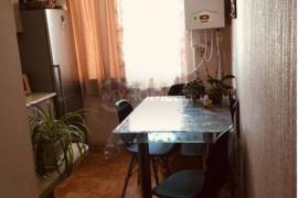 Apartment for sale, Old building, Isani