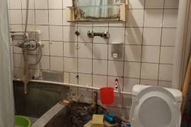 Продается квартира, 6 Kомнатная, Старое здание, Тбилиси, saburtalo