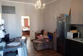 Продается квартира, 6 Kомнатная, Старое здание, Тбилиси, saburtalo